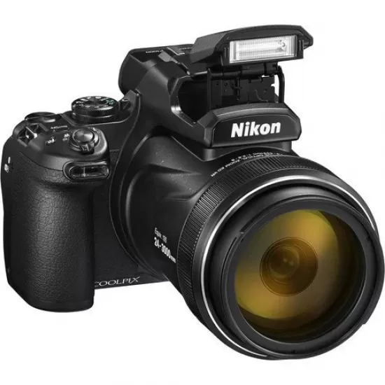 Nikon CoolPix P1000 Dijital Fotoğraf Makinesi